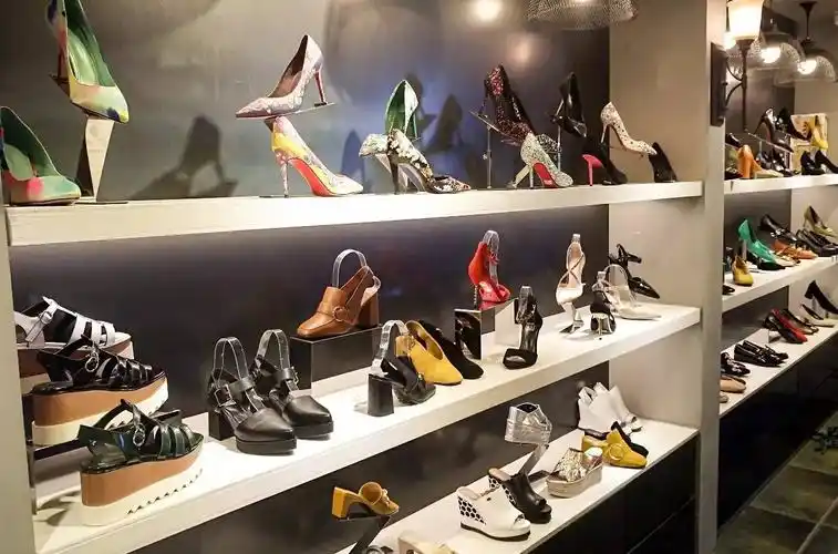 艺字号女鞋新世纪店七月优惠活动