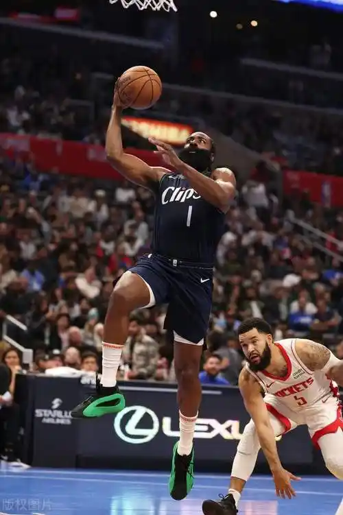 一剑封喉绝杀对手哈登高效砍下2497上演接锅31绝杀