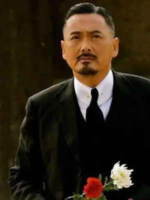 拷贝普京周润发 用自我包装简单变型男