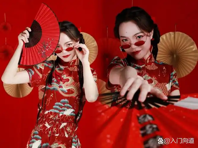 一天卷三套之国潮|扇子拍照姿势 一天三套之国潮 第一弹:让我来看看谁