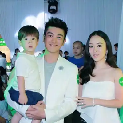 图霍思燕和杜江一家照片大全一家三口超高颜值