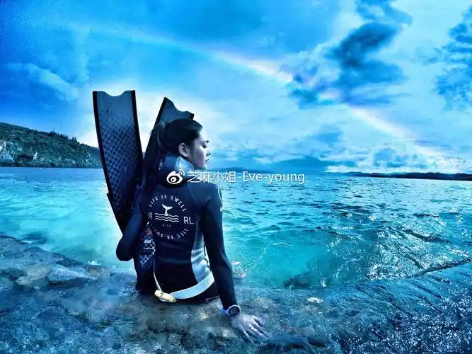 潜水小姐大赛中国区总冠军2010年出演亚运会开幕视频《圣水少女》2010