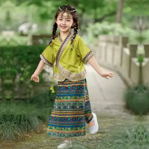 傣族民族服装女童西双版纳新款儿童夏季小女孩表演服葫芦丝演出服