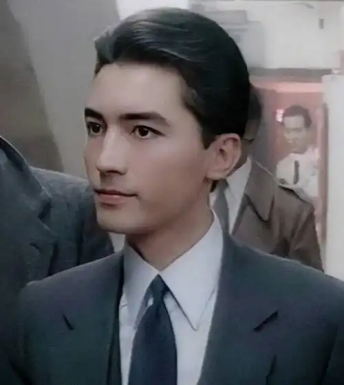 尊龙相册(含影视作品剧照)