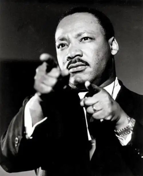 樊旭辉 画马丁·路德·金(英语:martin luther king, jr.