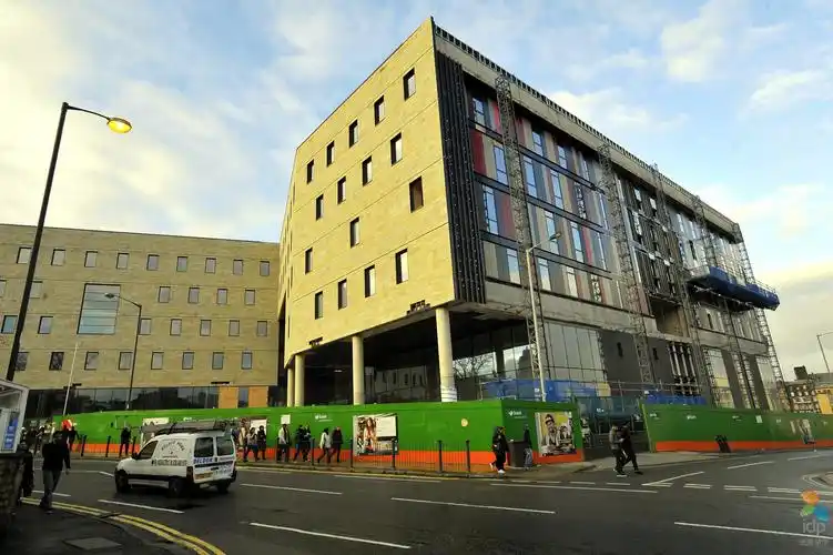 海外院校库 澳洲留学院校库    布拉福德学院提供的阿德莱德大学预科