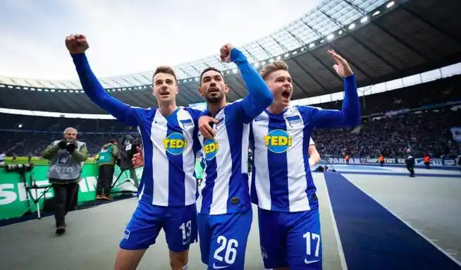 德甲柏林赫塔一名队员确诊新冠全队隔离14天