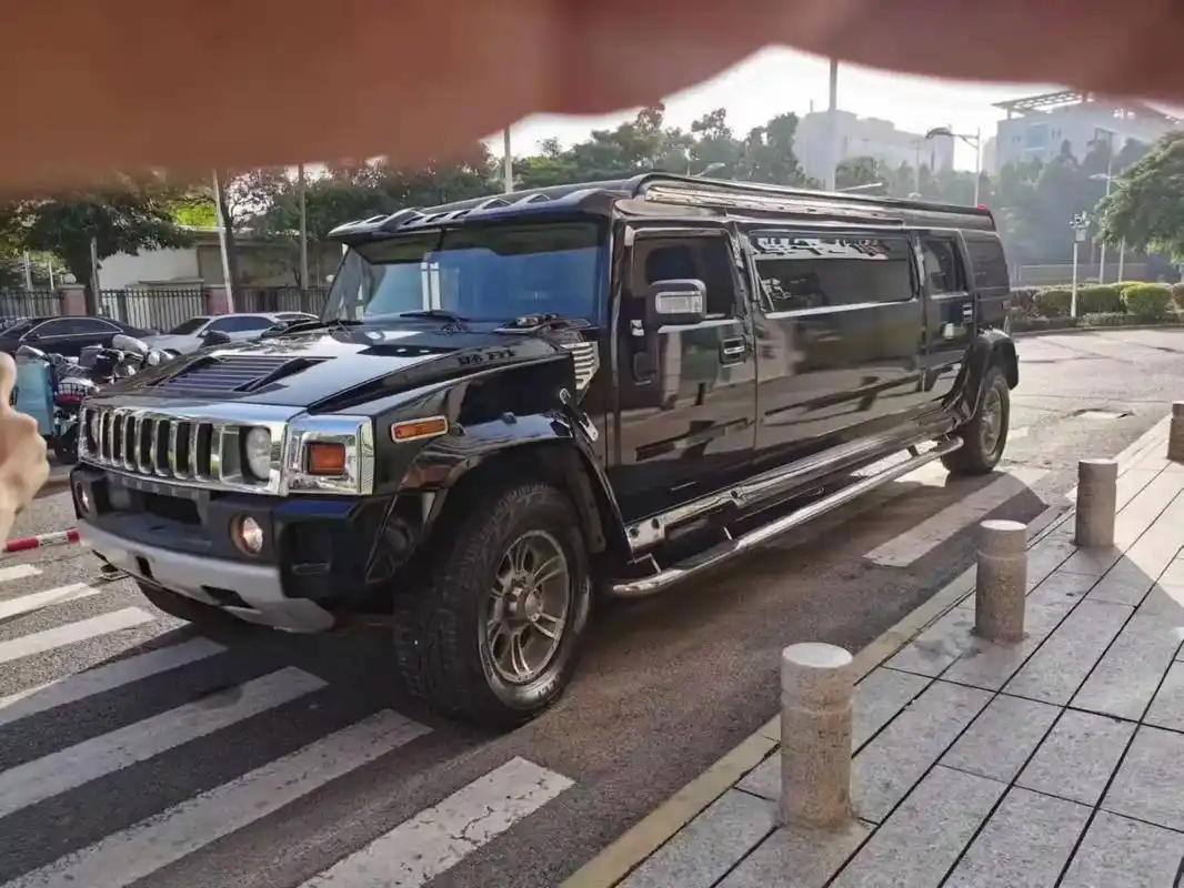 97 正规法院拍卖车～悍马h2限量加长版 - 抖音