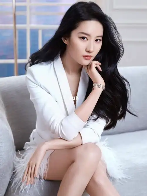 刘亦菲最新广告大片