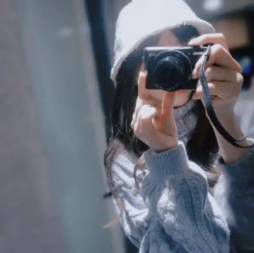 我和镜头的故事|摄影师专用头像|女生头像2034期