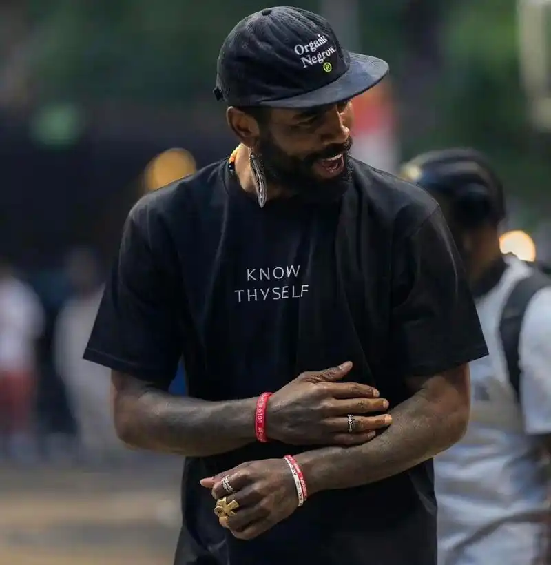 kyrie #nba# #nba# #篮球# #篮球头像壁纸# #kyrie# #欧文