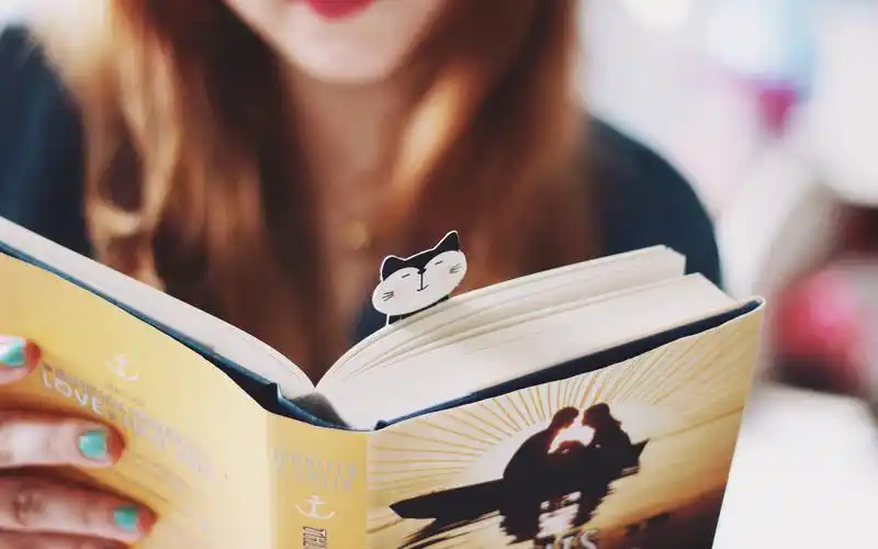 女孩,书,书签,看书,心情,唯美,静谧,岁月静好,文艺,心情,静谧安然女孩