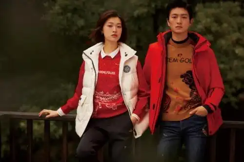 国际超模游天翼金大川演绎比音勒芬国潮联名冬季新品超吸睛