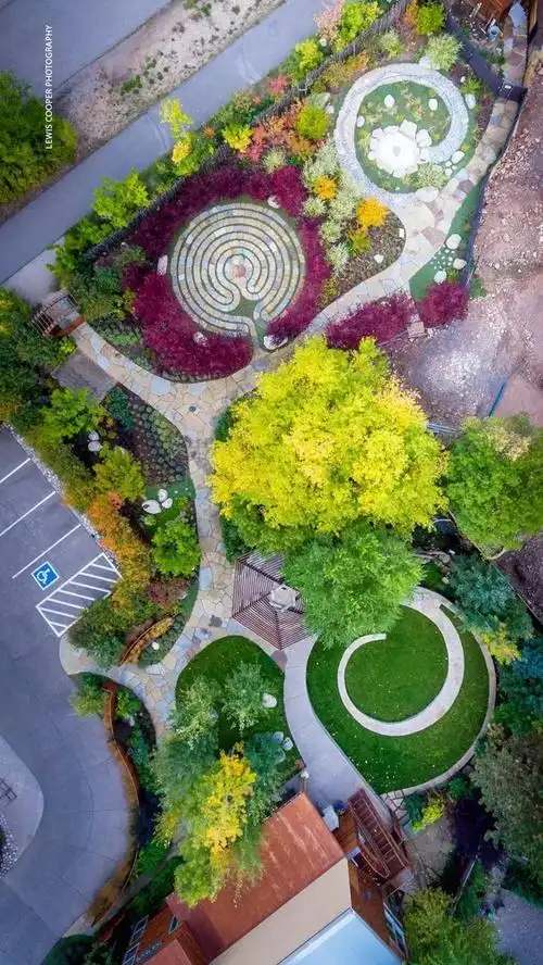 俯视图tnha花园丨dhmdesign