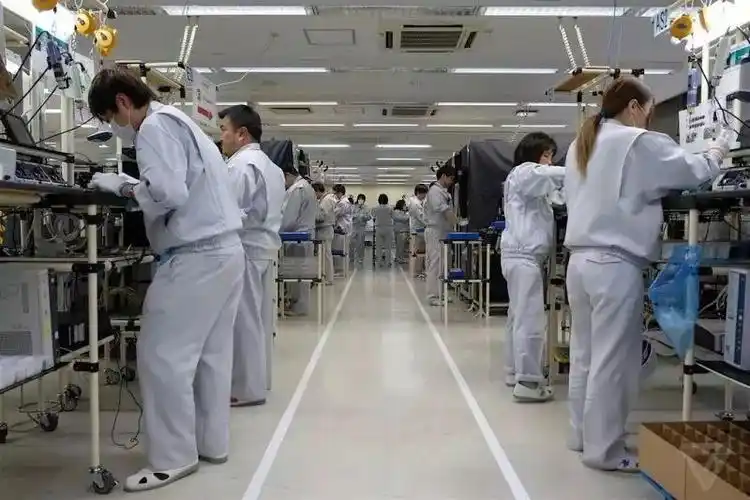 实拍日本富士工厂,自动化不是万能的,精密制造还需要人