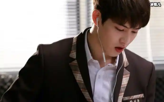 李宗泫注销kakao是怎么回事他和胜利事件有关吗