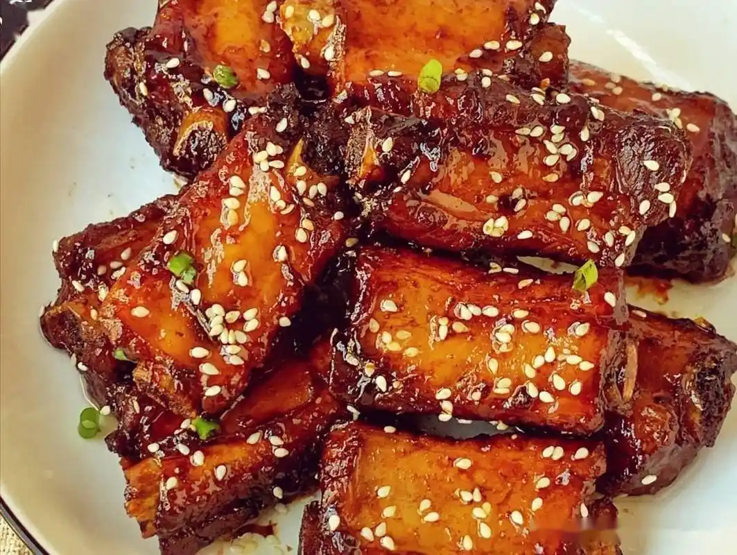 美食家常菜推荐:糖醋排骨,孜然牛肉土豆粒,双椒炒鸡腿,超美味