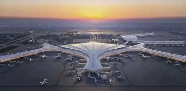 南昌昌北机场航站楼面积才12万多平米只有一条才3400米的跑道