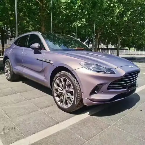 顶级运动suv 阿斯顿马丁dbx205万现车