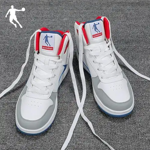 中国乔丹板鞋高帮2022秋冬季新款官方正品皮面防水休闲男鞋运动鞋