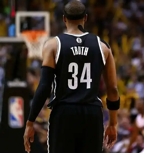 保罗皮尔斯球鞋(把詹姆斯从骑士打到热火的男人!