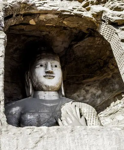 游览山西大同云岗石窟, 欣赏精美又神秘的大佛