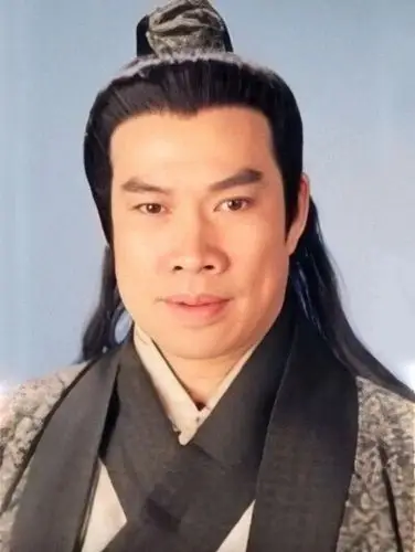 74岁"郭靖"和77岁"杨过"同框,都已是古稀老人,但状态还不错_白彪