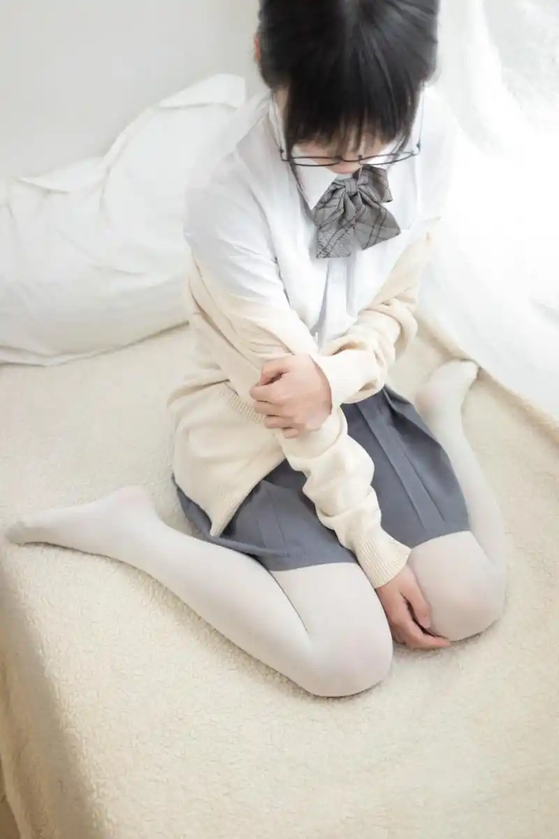 白色连裤袜服装搭配#服装