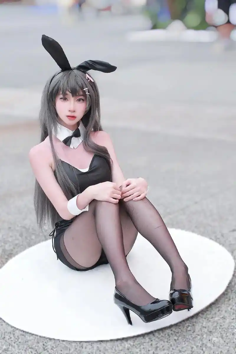 【青春猪头少年不会梦到兔女郎学姐】樱岛麻衣 cos 就算没有 - 抖音