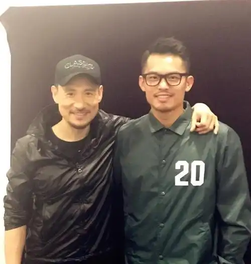 林丹捧场张学友演唱会晒合影暴露歌神身高