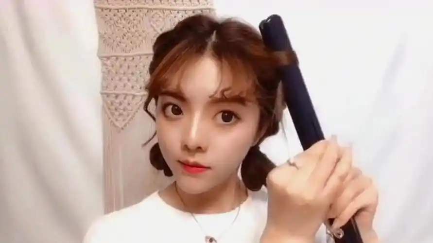 剪了短发不后悔,这样扎头发,超好看!