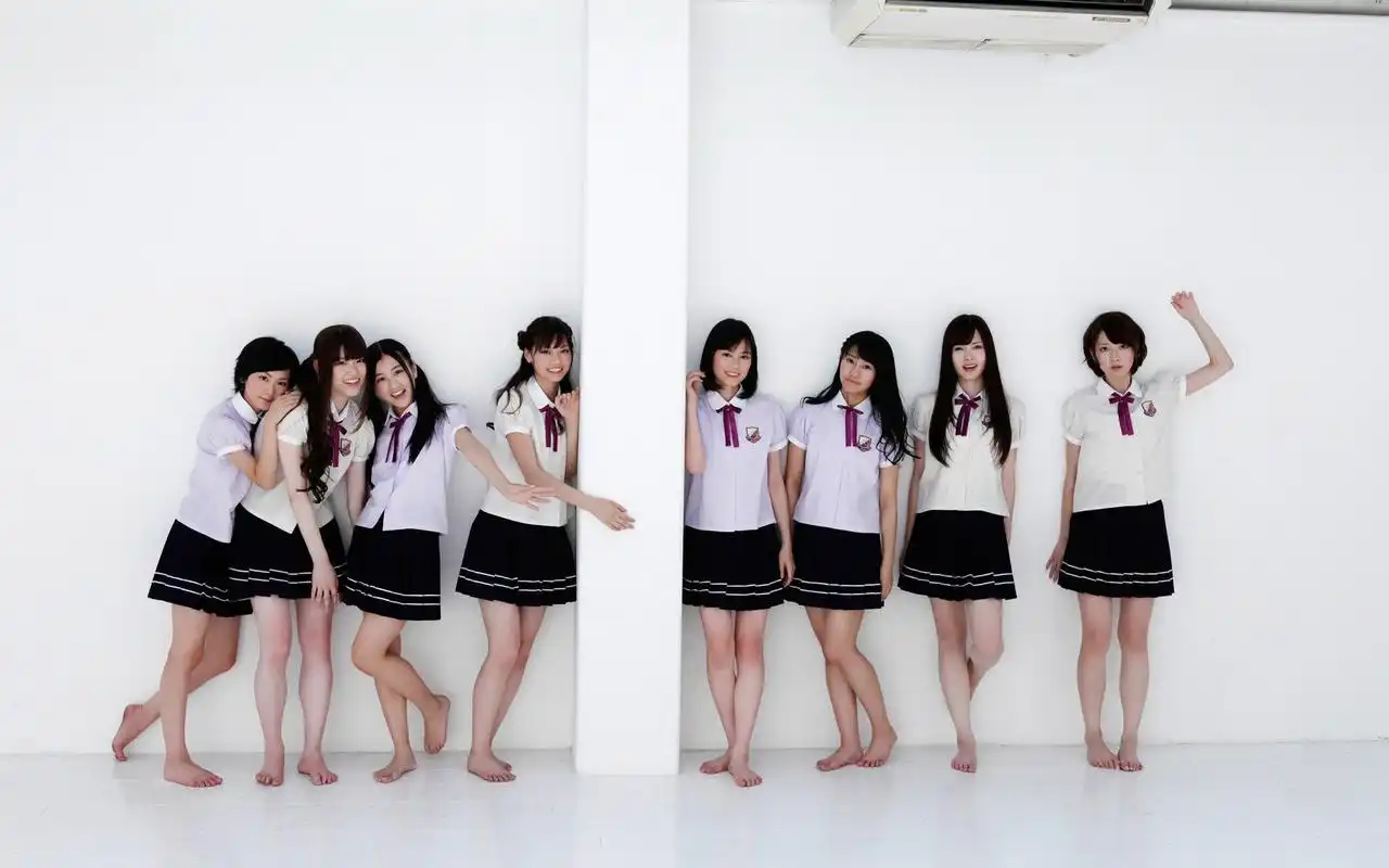 乃木坂46桌面壁纸之日本偶像组合性感美女