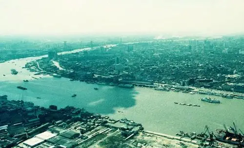 80年代上海地标航拍对比