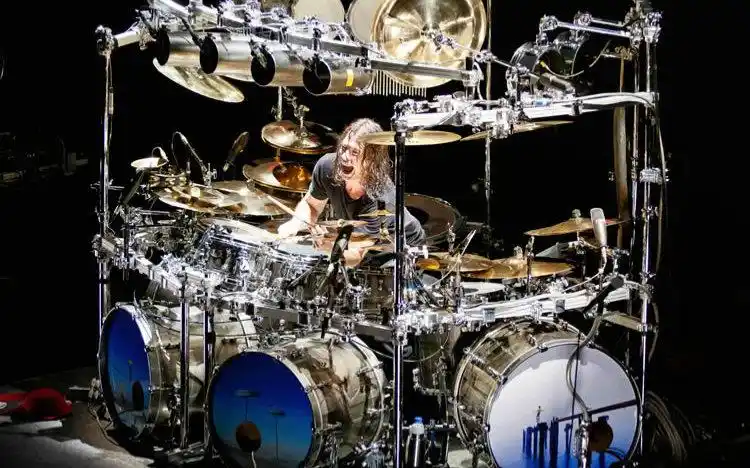 【架子鼓】drum solo- mike mangini_哔哩哔哩 (゜-゜)つロ 干杯