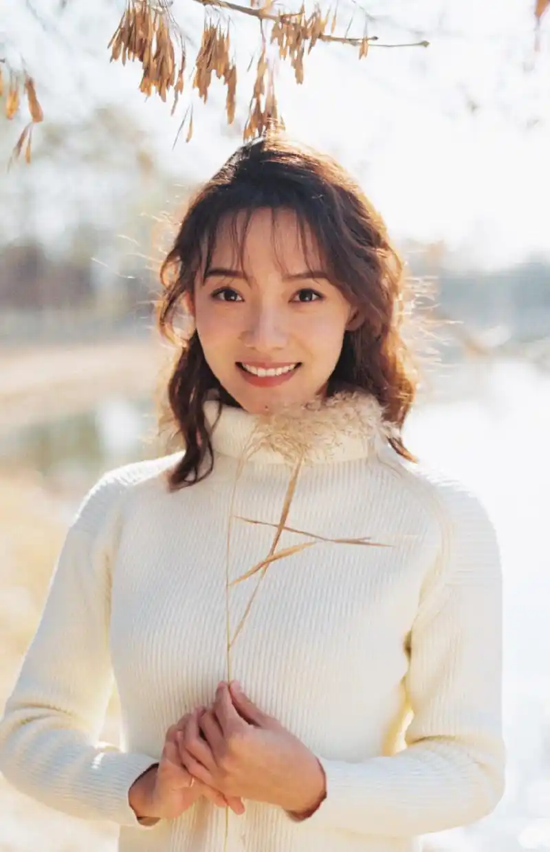 林源清新文艺秋季户外写真图片59