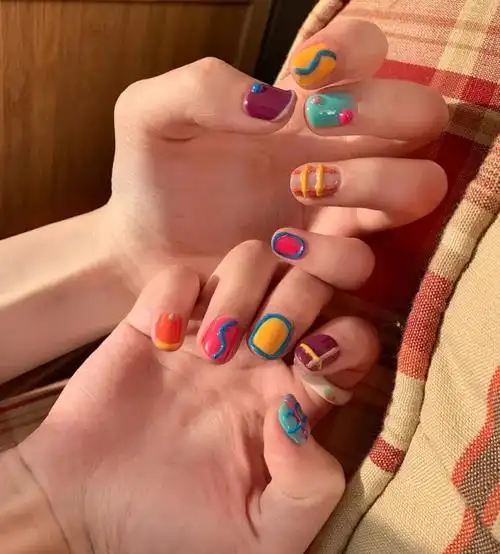 2021夏季新款热门美甲,水彩晕染今年特别流行,流心牛奶美甲可爱