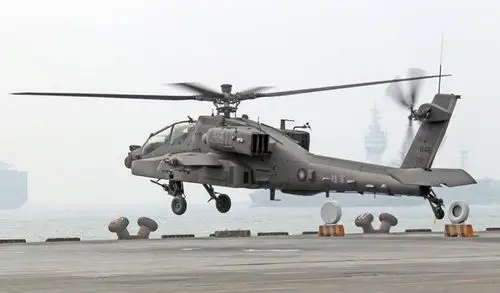 资料图:中国台湾陆军订购的最新型ah-64e"阿帕奇卫士"武装直升机.