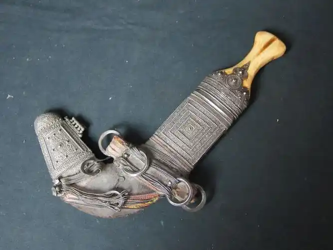 也门 –约1900年,古董象牙手柄阿拉伯短剑, 也门双刃弯刀yambia.