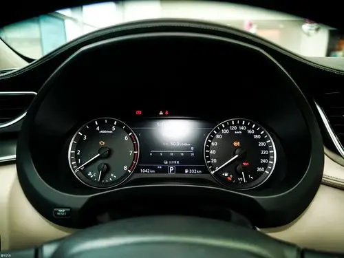 【2018款英菲尼迪qx502.