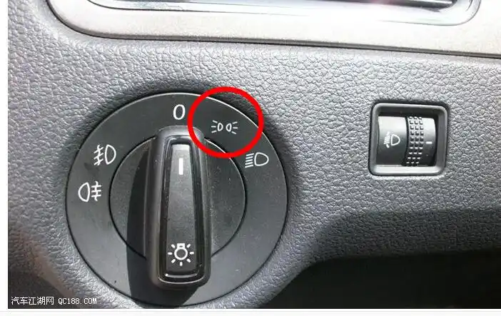 成都浦江考试的灯光示宽灯是不是就是位置灯总开关