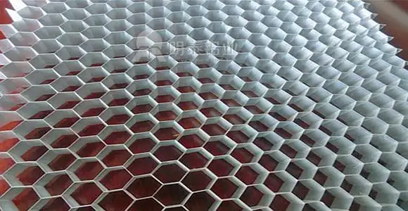 蜂窝铝板生产厂家