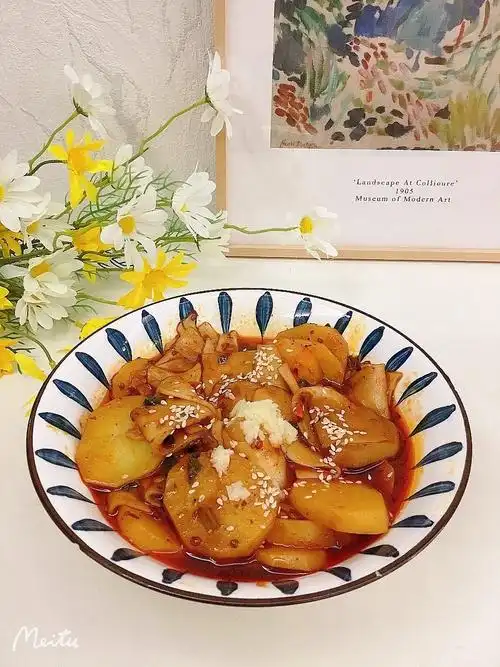 早餐麻辣土豆粉皮77气泡酒