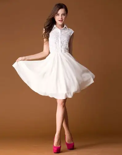 女款白色雪纺无袖连衣裙