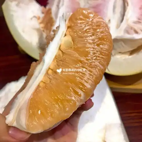 黄金蜜柚的口感特别脆爱了