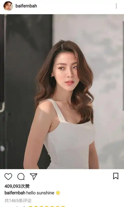 平采娜女士的ins点赞水平惊到我了人气这么高的吗?