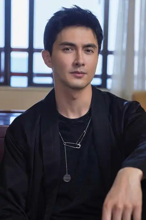 高伟光帅且有型得一塌糊涂