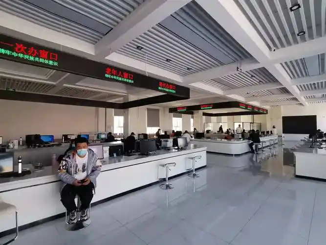 启用新政务服务大厅政务营商环境不断优化