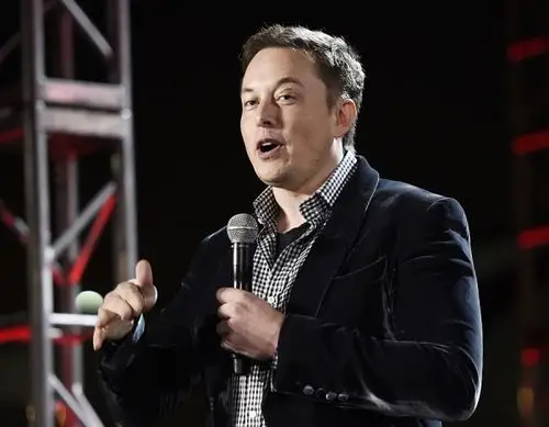 warcraft fan elon musk reveals plan to colonize mars in reddit