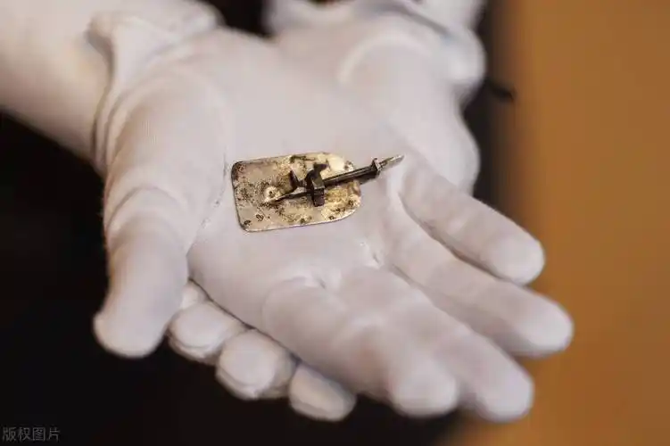 如意1:杜崽陪于海鹏参加拍卖会,赵老二不期而遇_代弟_巴图_北京