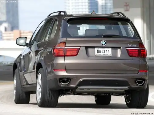 宝马(进口) 宝马x5 2011款 xdrive50i 豪华型